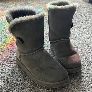 Women's Gray Ugg Boots